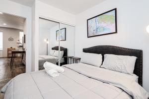 Foto dalla galleria di Condo élégant au centre de Montréal a Montréal