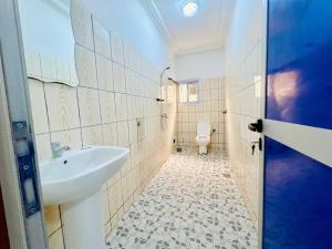 Φωτογραφία από το άλμπουμ του Larissa appart σε Γιαουντέ