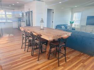 TV a/nebo společenská místnost v ubytování Somewhere South home