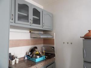 Kuchyň nebo kuchyňský kout v ubytování Ghazoua 1 + 12 fotografií