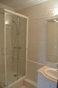 Koupelna v ubytování HYPER CENTRE TOURS avec Parking