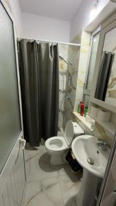 Ένα μπάνιο στο Urban Studio