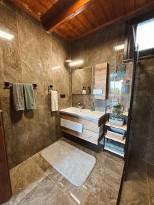 Koupelna v ubytování Hanzade suit bungalov