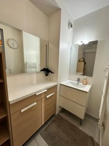 Fotografie z fotogalerie ubytování T3 lumineux 15min Paris, aéroport Orly à 10min v destinaci Fresnes