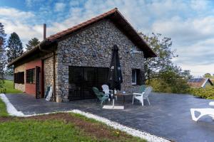 Το κτήριο όπου στεγάζεται  η παραθεριστική κατοικία