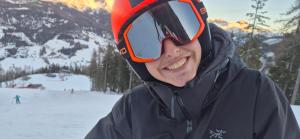 a woman wearing a helmet and goggles on a ski slope at Weinberg Apartments & Acquarenacard in Naz-Sciaves