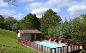 Πισίνα στο ή κοντά στο Iduzkia