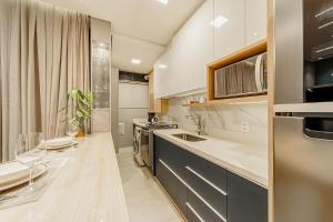 Køkken eller tekøkken på Elyseés Residencial Flipchave ELY000 + 37 billeder