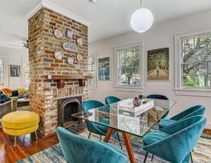 Un lugar para sentarse en Savannah Nest