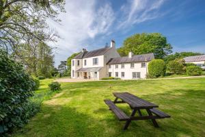 Zahrada ubytování 2-Tyn-Caeau