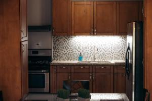 Η κουζίνα ή μικρή κουζίνα στο XELOR | Cozy Home | Generator/Cistern | Bayamón