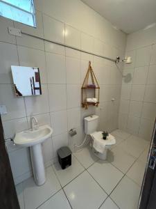 Ένα μπάνιο στο Residencial mandacaru