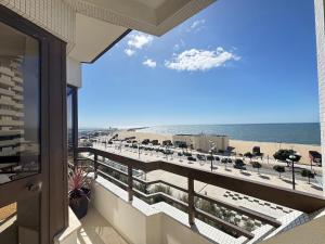 Γενική θέα στη θάλασσα ή θέα στη θάλασσα από  αυτό το διαμέρισμα