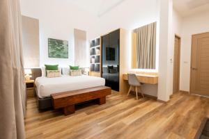 Postel nebo postele na pokoji v ubytování Villa Asteria Krabi - Luxury 3 Bedroom Pool Retreat in Ao Nang + 17 fotografií