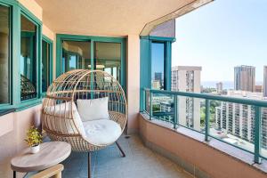 Balkón nebo terasa v ubytování The Landmark #2705 - 30-Night Minimum - Honolulu HI
