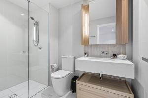 Ένα μπάνιο στο Queens Wharf hosted by AAB