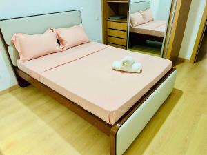 Postel nebo postele na pokoji v ubytování Levy-Cardoso Apartment