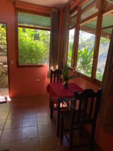 Fotografie z fotogalerie ubytování Hostal Xeabaj La Cascada v destinaci Tzununá + 31 fotografií