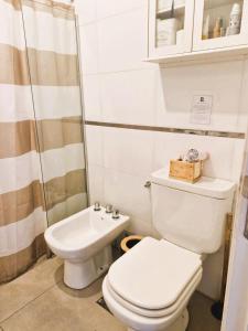 Koupelna v ubytování Acogedora habitación para mujeres viajeras