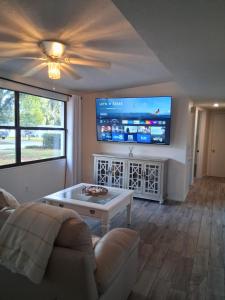 Afbeelding uit fotogalerij van Coastal Vibes 3 Bedroom Home in Clearwater