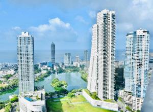 Γενική άποψη της πόλης Κολόμπο ή θέα της πόλης από  αυτό το διαμέρισμα