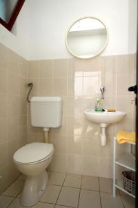 Koupelna v ubytování Holiday Home Lucica 4034