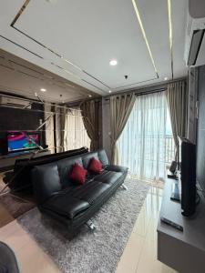 Μια τηλεόραση ή/και κέντρο ψυχαγωγίας στο 1 Bedroom, suitable for 3 people