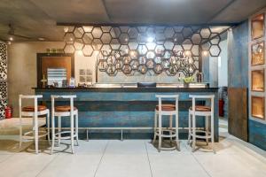 Φωτογραφία από το άλμπουμ του Hotel O S Grand Bolarum σε Hakīmpet +32 φωτογραφίες