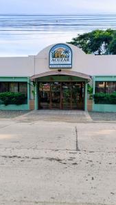 Το κτήριο όπου στεγάζεται  το δωμάτιο σε οικογενειακή κατοικία