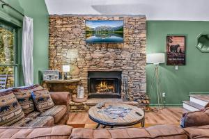 Un lugar para sentarse en Smoky Mountain Bliss cabin