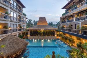 瓦加托The Evren, Vagator的带游泳池的酒店的鸟瞰图