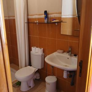 Ένα μπάνιο στο Appartement Design Prés du Stade My Abdellah +10 φωτογραφίες