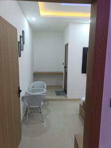 Μια τηλεόραση ή/και κέντρο ψυχαγωγίας στο Hotel Ashiyana Palace