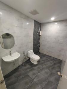 Koupelna v ubytování The White House Chalong