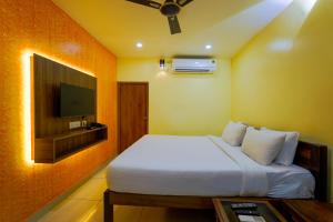 TV a/nebo společenská místnost v ubytování White yellow residency