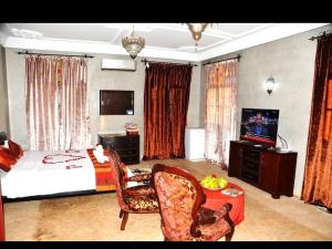 Μια τηλεόραση ή/και κέντρο ψυχαγωγίας στο Riad Mhidou Marrakech