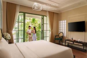 Μια τηλεόραση ή/και κέντρο ψυχαγωγίας στο JM Villas Tropical Khem Beach