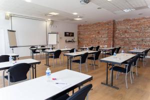 Konferenční prostory v ubytování Clarion Aparthotel Toulouse Le Parc de l'Escale + 173 fotografií