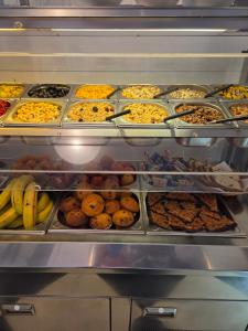 Jídlo v hotelu nebo okolí