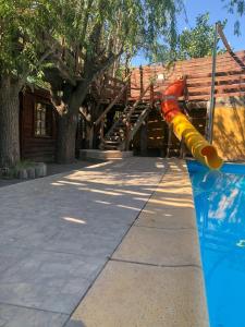 Bazén v ubytování Complejo Maranatha nebo v jeho okolí