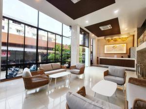 Χώρος καθιστικού στο Phuket Patong Buri Resort