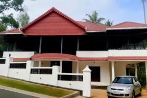 Gallery image of Camelia HomeStay in Pooppara