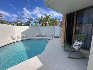 Πισίνα στο ή κοντά στο Blue Lagoon Oasis Villa