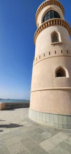 Afbeelding uit fotogalerij van Private Room in Sur House in Sur +47 foto's