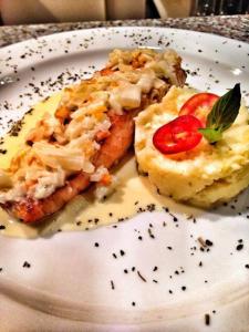 Jídlo v hotelu nebo okolí