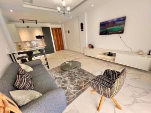 Χώρος καθιστικού στο 233 Boulevard - Luxury Apartments