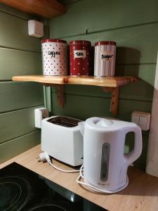 Παροχές για τσάι/καφέ στο Bakkakot 3 Cozy Cabin In The Woods