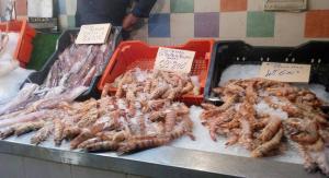 Φαγητό σε αυτό το κάμπινγκ ή κάπου εκεί κοντά