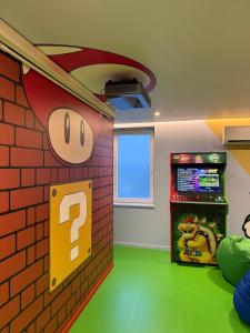 Η παιδική λέσχη του Retro Gaming Corner - Arcade Games - Jacuzzi - Sauna - Switch 2