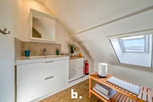 Fotografie z fotogalerie ubytování LOGIES-M Comfort Studios Inc Bikes B&B v Ostende + 67 fotografií